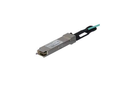 StarTech.com QSFP40GAO15M InfiniBand og fiberoptisk kabel 15 m QSFP+ Sort