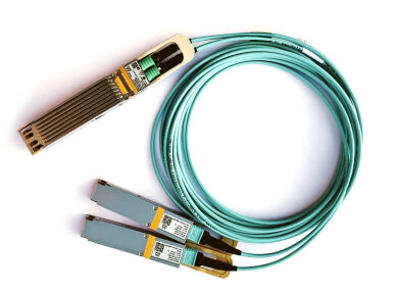 Nvidia MFA7U10-H005 InfiniBand og fiberoptisk kabel 5 m 2x QSFP56 Blå