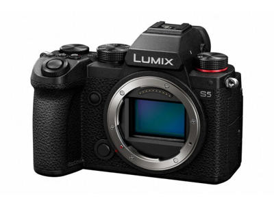 Panasonic Lumix S5 MILC krop 24,2 MP CMOS 6000 x 4000 pixel Sort