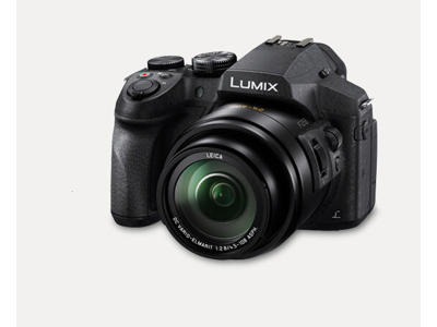 Panasonic Lumix DMC-FZ300EPK bridge camera 1/2.3" Brokamera 12,1 MP CMOS 4000 x 3000 pixel Sort