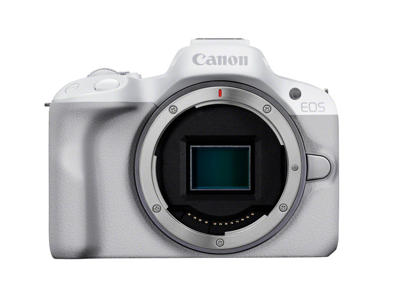 Canon EOS R50, White + RF-S 18-45mm F4.5-6.3 IS STM Kit MILC 24,2 MP CMOS 6000 x 4000 pixel Hvid